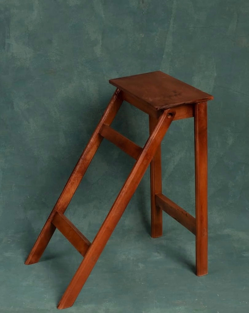 Collapsible antique stool