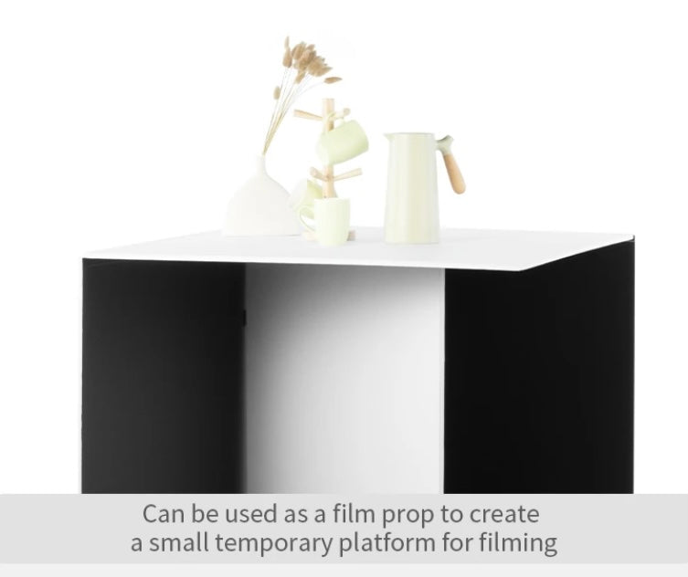 Foldable v Flat light reflector for photography and videography 6.7 ft by 6.7ft when full unfolded.