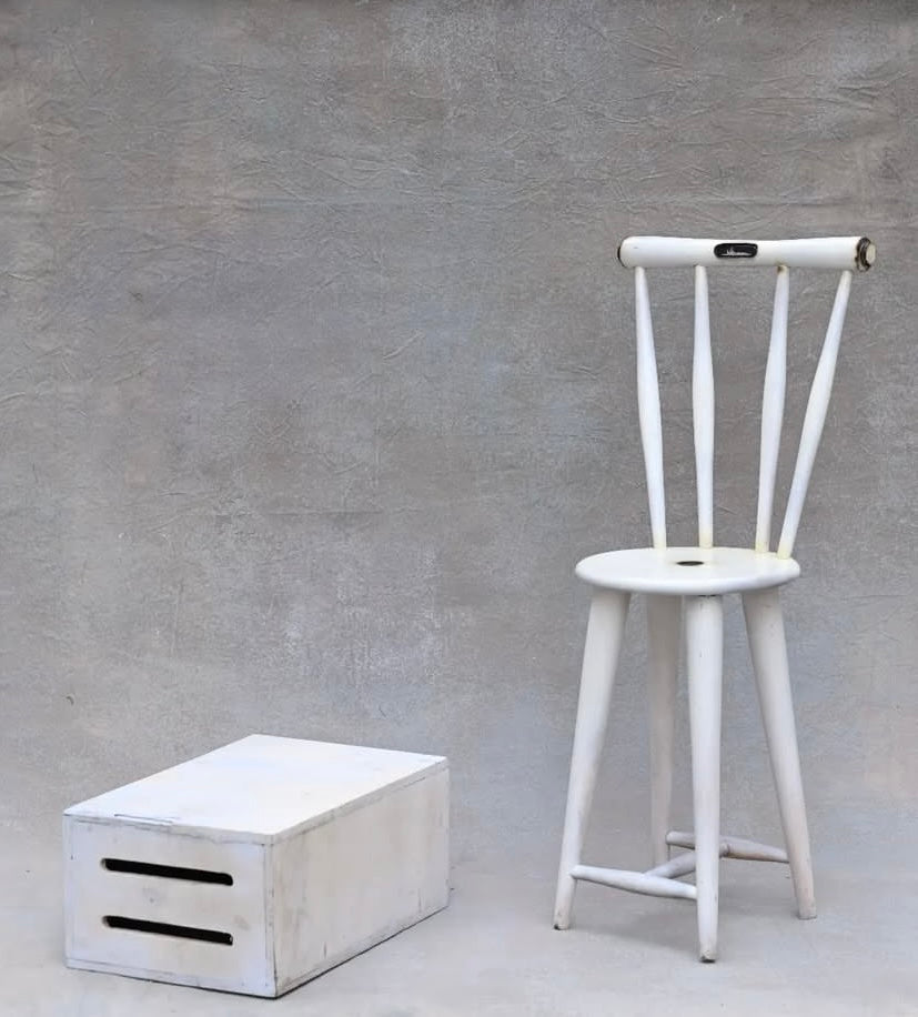 Antique studio chair